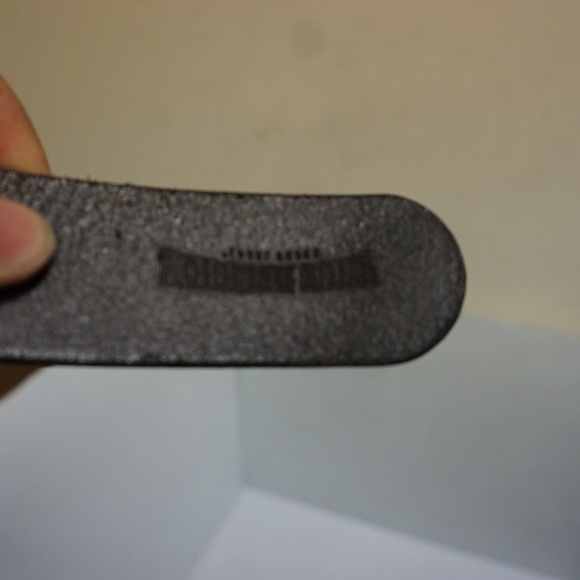 True religion genuine leather belt size 30 inch - Picture 4 of 4